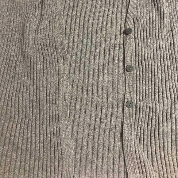 GAP Heather Gray Large Knit Cardigan Sweater with 3 Buttons - Picture 6 of 10
